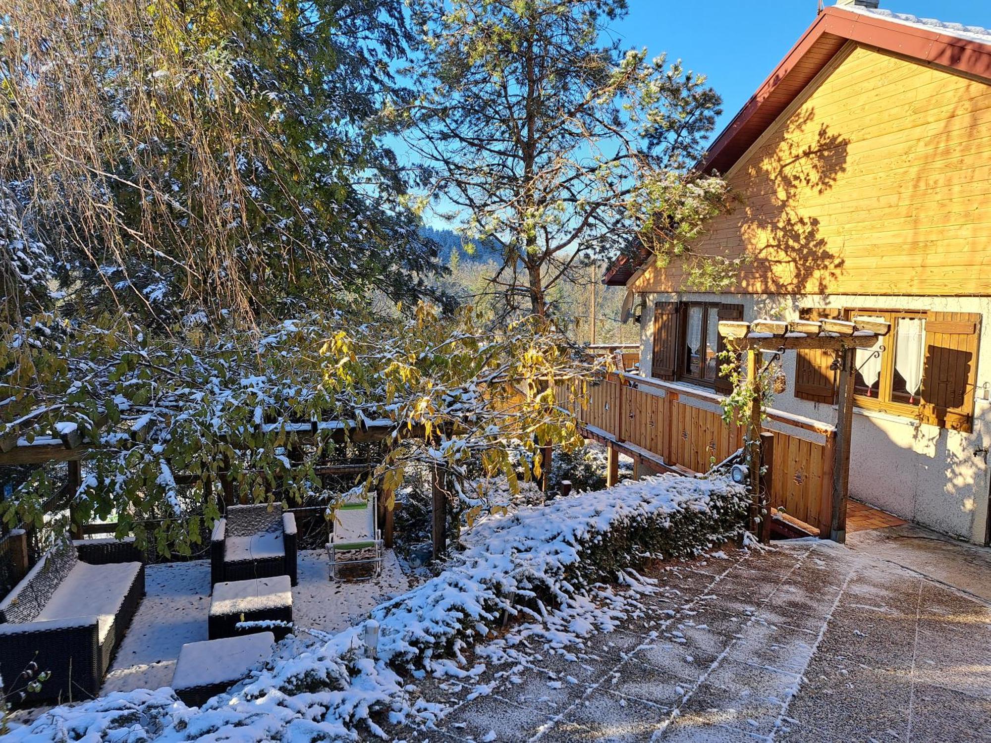Le Refuge Du Herisson Дусиер Екстериор снимка